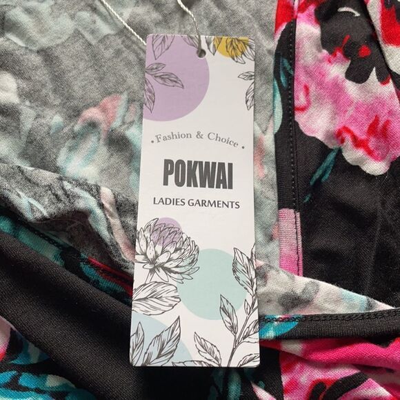 Floral Maxi Dress  - Picture 3 of 7